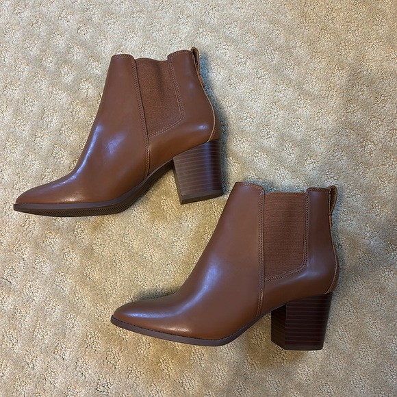 Pure Navy Weller Brown Faux Leather Booties, 9 NWOT - Picture 6 of 6